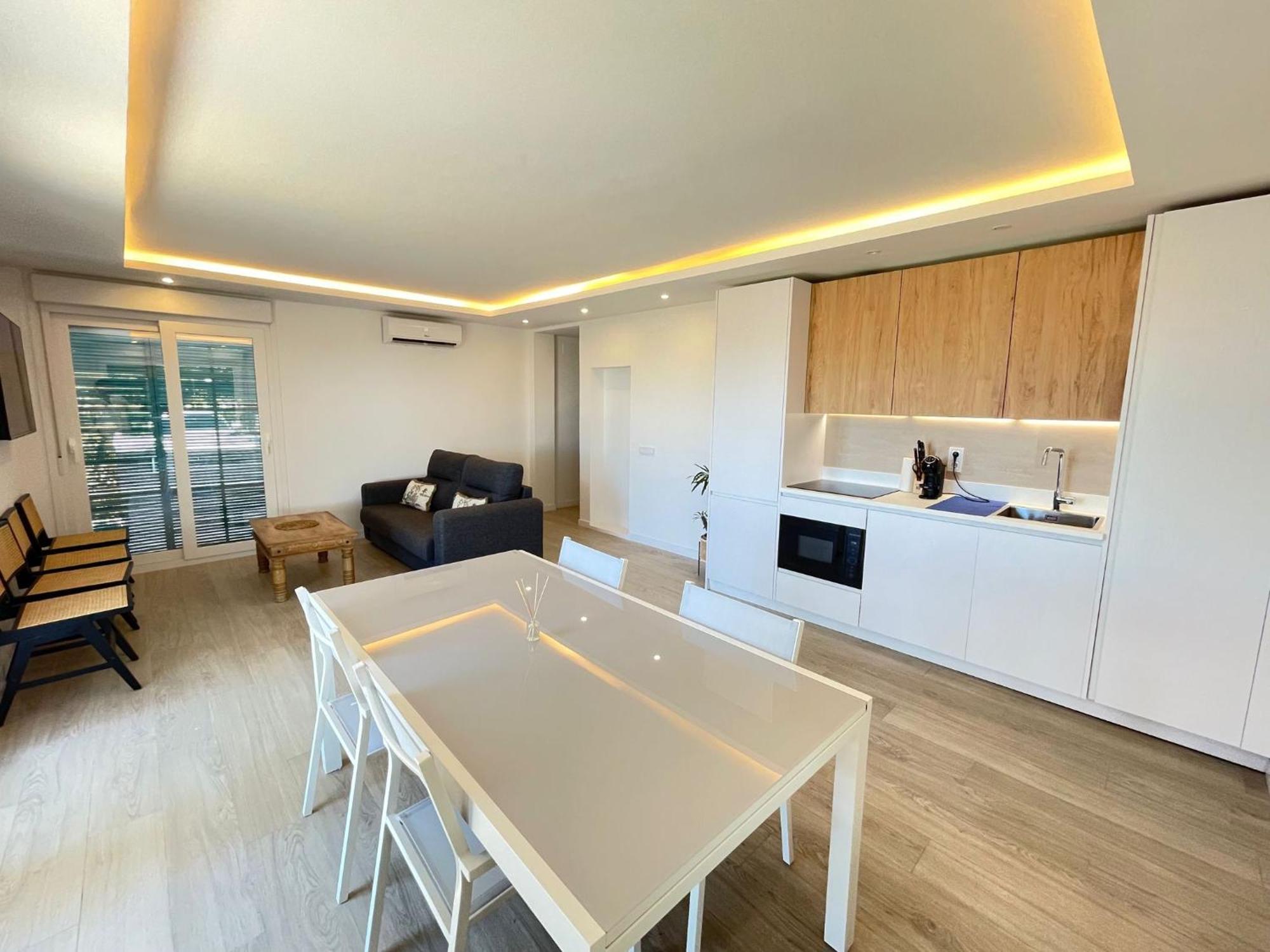 Luxury Mazagon Apartment *